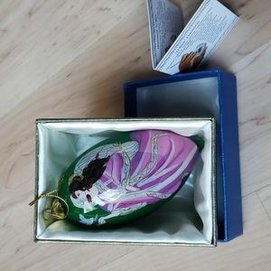 Pier One Li Bien Ornament